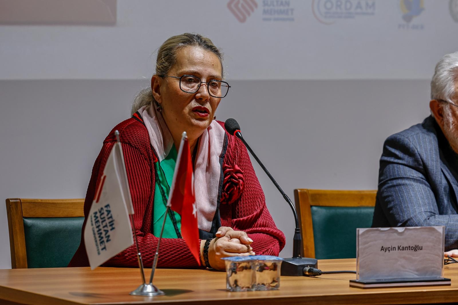 Alperen ve Uras'ın Gazze mektubu değerli Hocamız Ayçin Kantoğlu'na emanet.