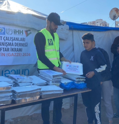 Filistin Gazze'de mazlumun sesi, iyiliğin eli olmaya devam ediyoruz