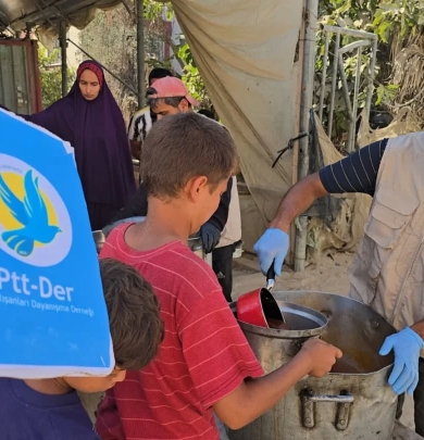 Gazze'de 19. defa soframızı kurduk.