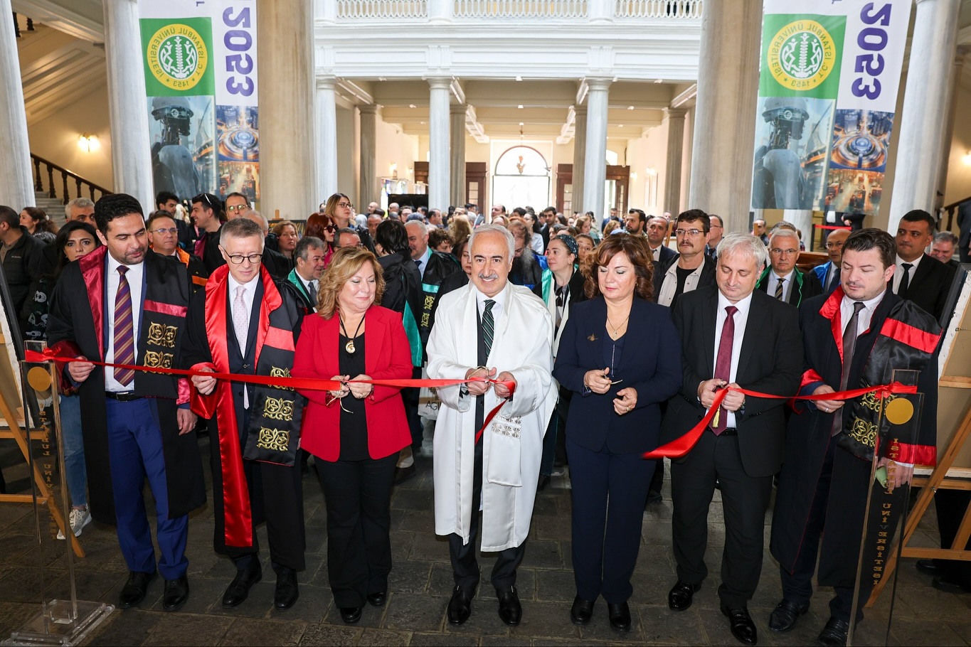 İstanbul Üniversitesi 2025–2026 Akademik açılışındayız