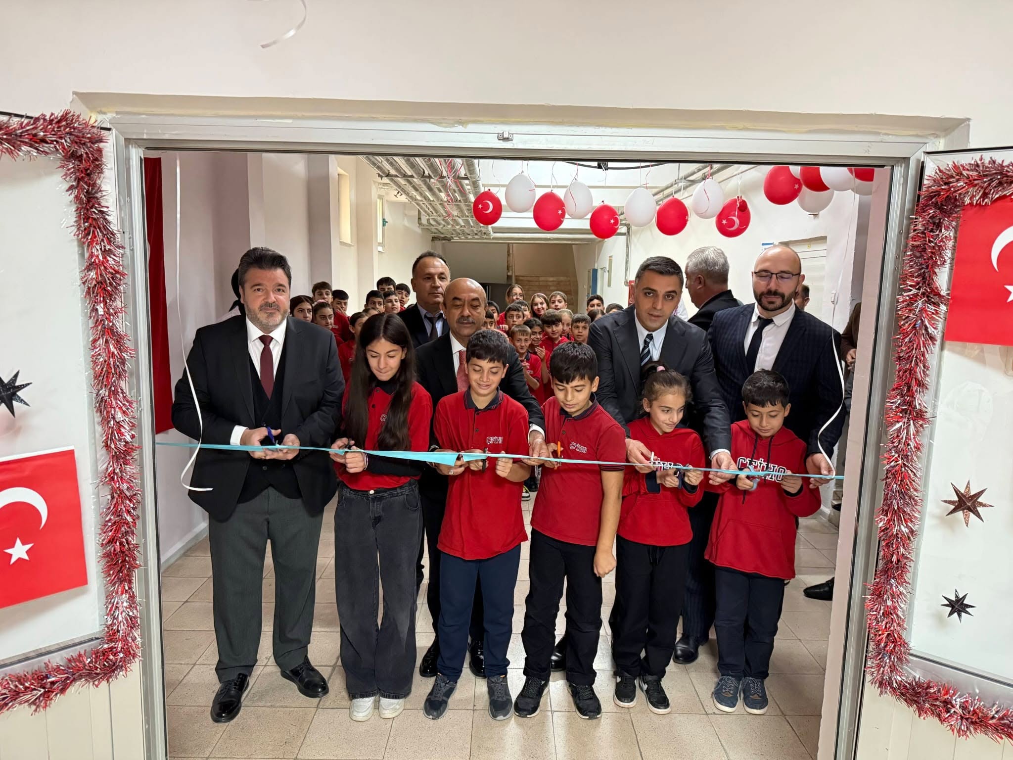 Kıbrıs Barış Harekâtı Şehidi Nermi Tonbul Kütüphanesi açıldı.