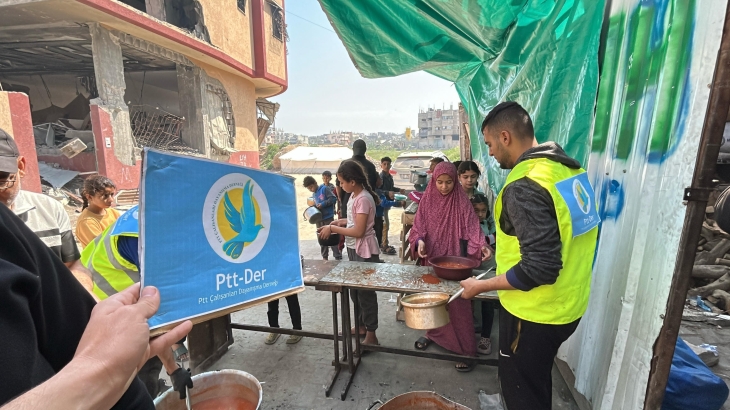 Gazze'de ikinci iftar soframızı kurduk 